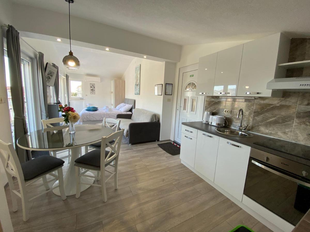 Ferienwohnung Ana Marija Solin Exterior foto