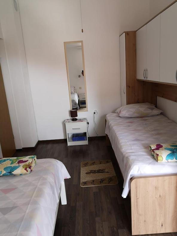 Ferienwohnung Ana Marija Solin Exterior foto